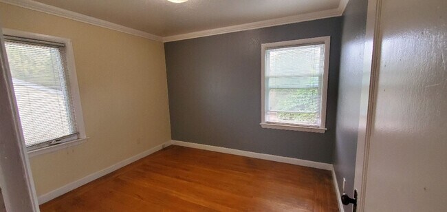 Building Photo - Wonderful 2 Bedroom 1 Bath Home Ready for Lease in Vallejo!