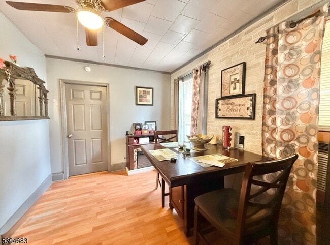 Building Photo - 140 Liberty St