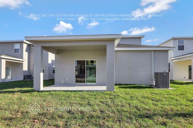 Building Photo - 5155 Sea Mist Ln