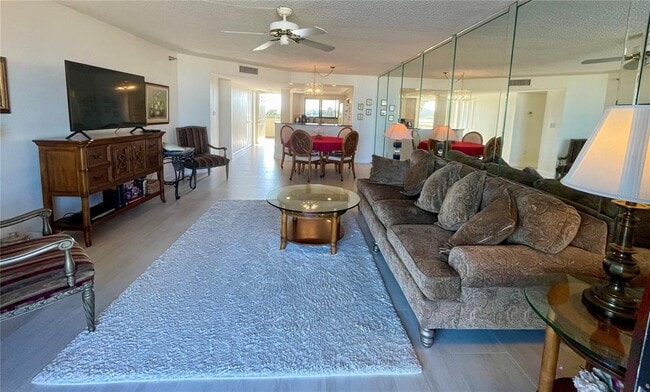 Building Photo - 1290 Gulf Blvd