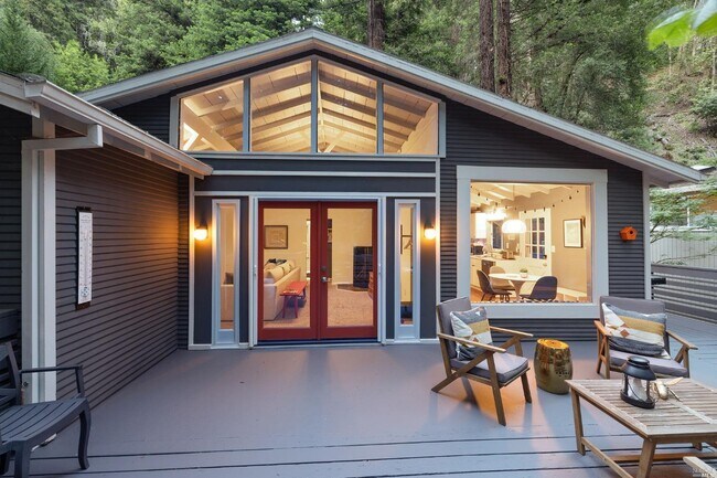 Building Photo - 14523 Old Cazadero Rd