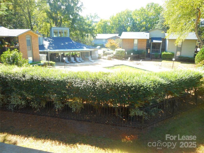 Building Photo - 5016 Sardis Rd