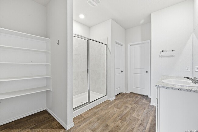 Building Photo - 4023 Basil Mdw