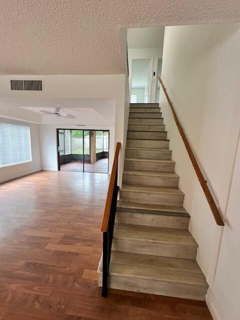 Building Photo - 8331 SW 39th Ct