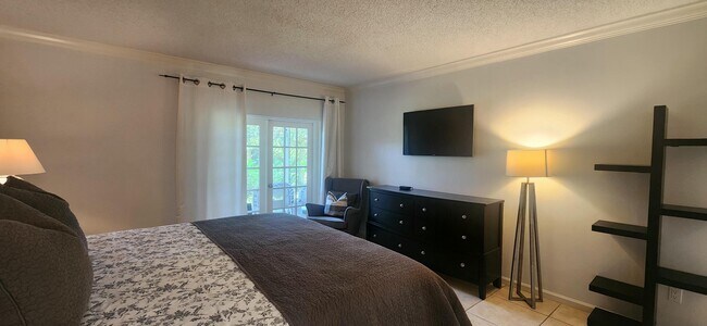 Building Photo - 11863 Wimbledon Cir
