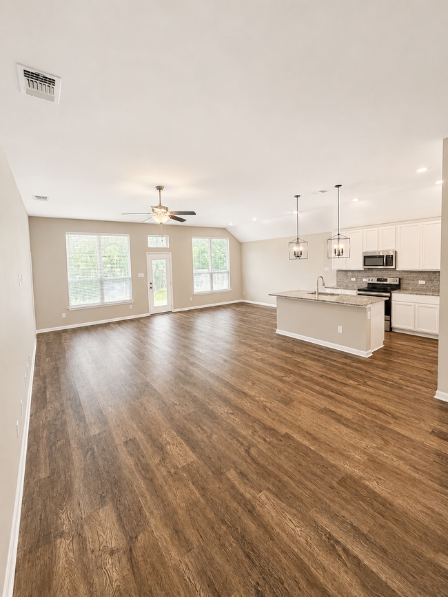 Building Photo - 3991 Aransas Dr