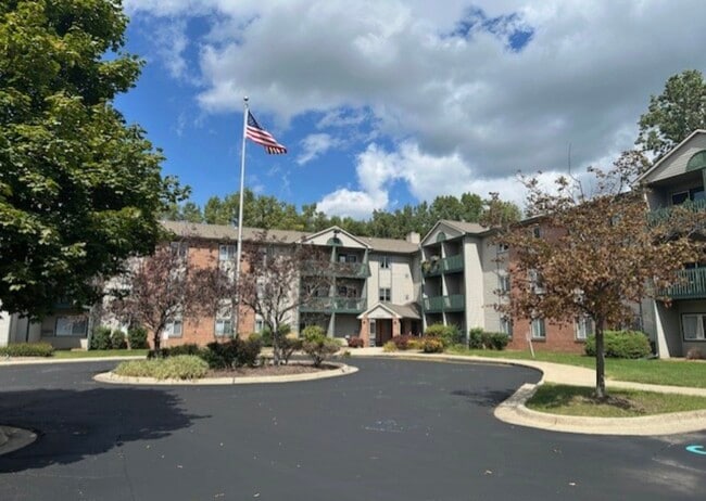 Building Photo - 2700 Marfitt Rd