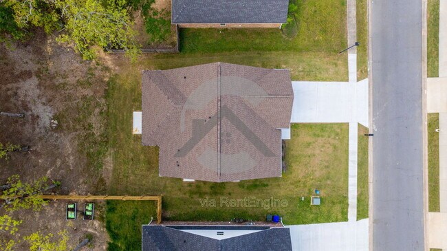 Building Photo - 1295 Acuff Ln