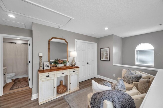 Building Photo - 456 Bayou-Village Dr