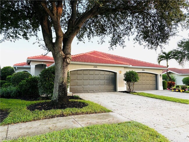 Building Photo - 2045 Crestview Way