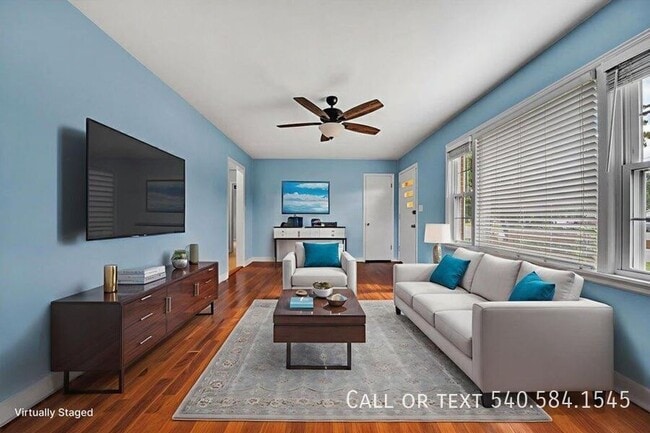 Building Photo - 5001 Hildebrand Rd NW