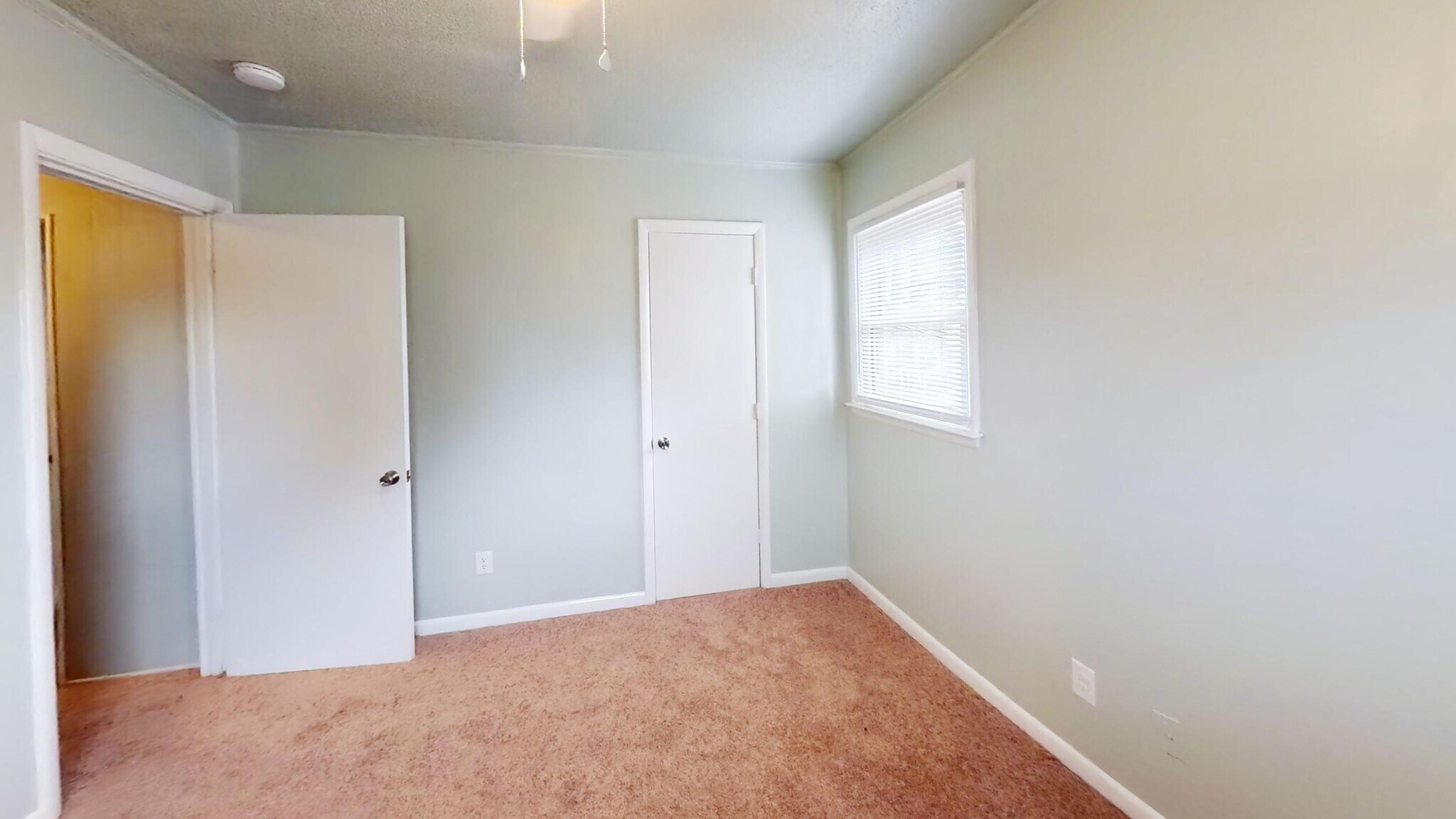 Building Photo - 3695 Weyland Dr