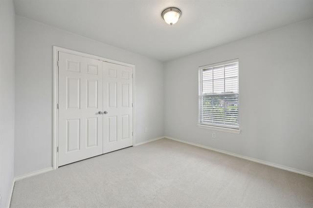 Building Photo - 2138 Stoneridge Dr