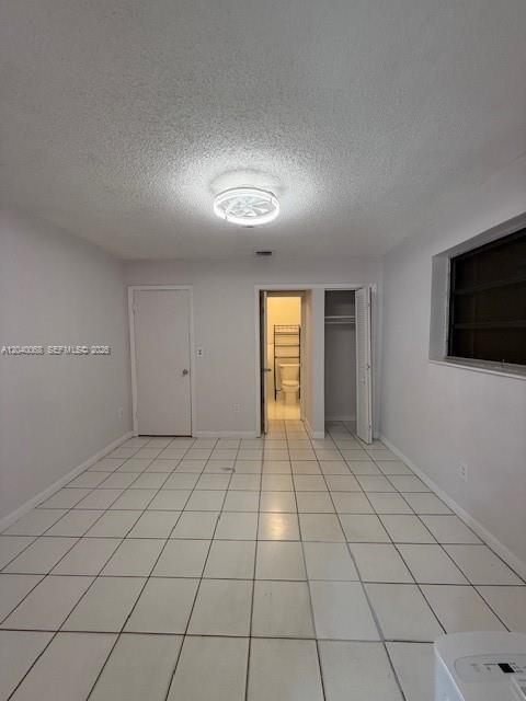 Building Photo - 5641 SW 39th St
