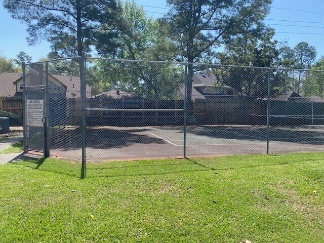 Building Photo - 5515 Strack Rd