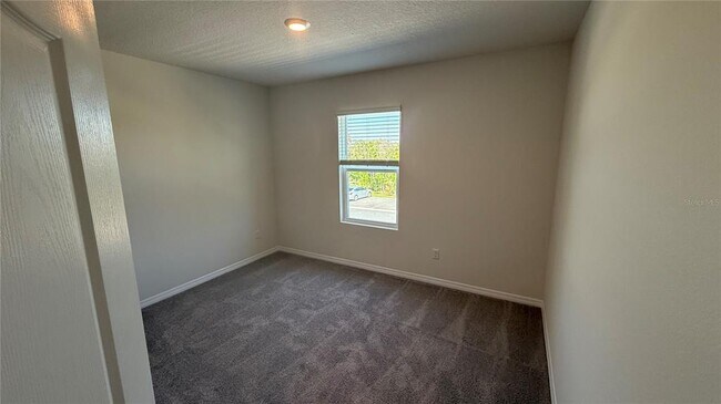 Building Photo - 2114 Gentle Rain Dr