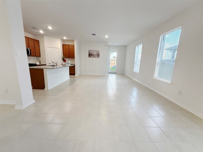 Building Photo - 2809 Cordova Hl Dr