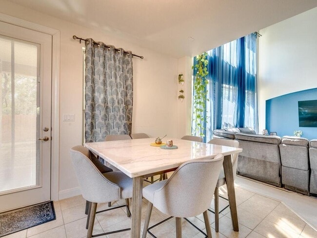 Building Photo - 4504 Tanglewood Estates Dr