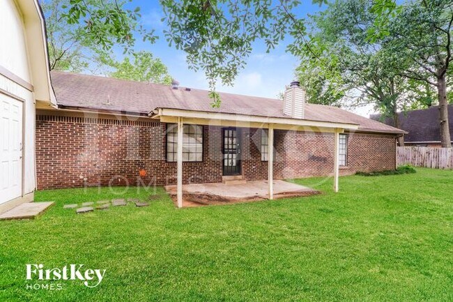 Building Photo - 4050 Castile St