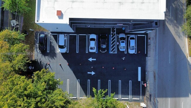 Building Photo - 1130 NW 62nd St