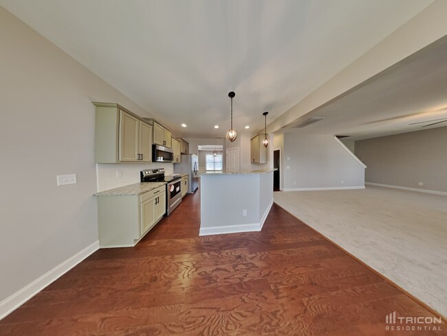 Building Photo - 65 Tanawha Ct