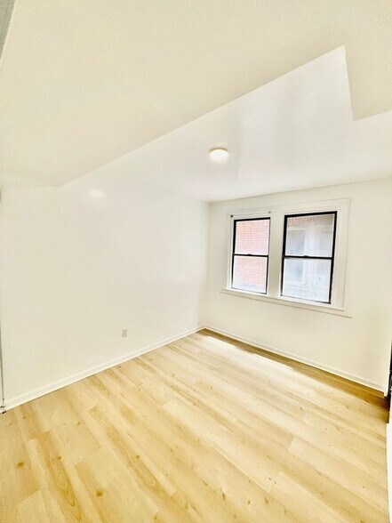 Building Photo - 7607 Ogontz Ave