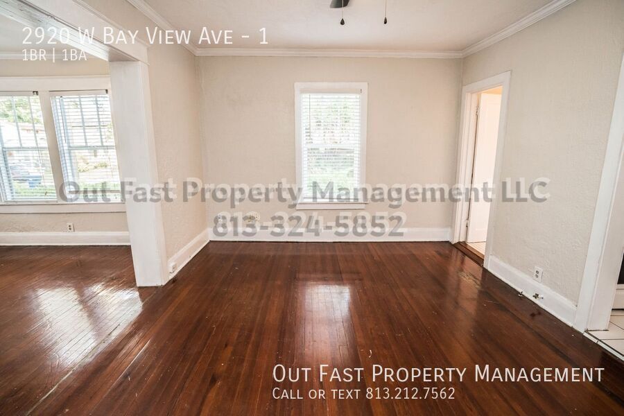 Building Photo - 2920 W Bay View Ave