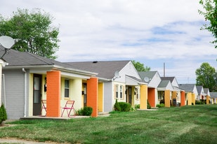 Building Photo - Drake Street Garden Homes