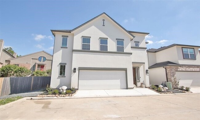 Building Photo - 2103 Pueblito Dr