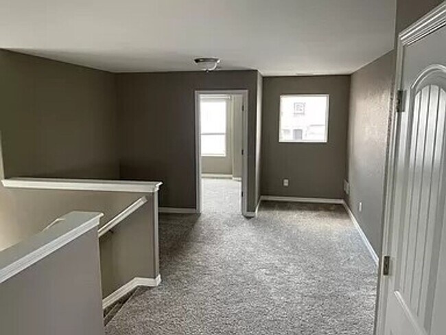 Building Photo - 8394 Talc Dr