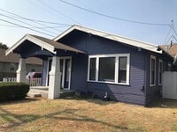 Building Photo - 329 S Veach Ave