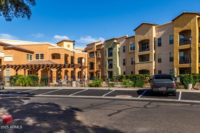 Building Photo - 14575 W Mountain View Blvd