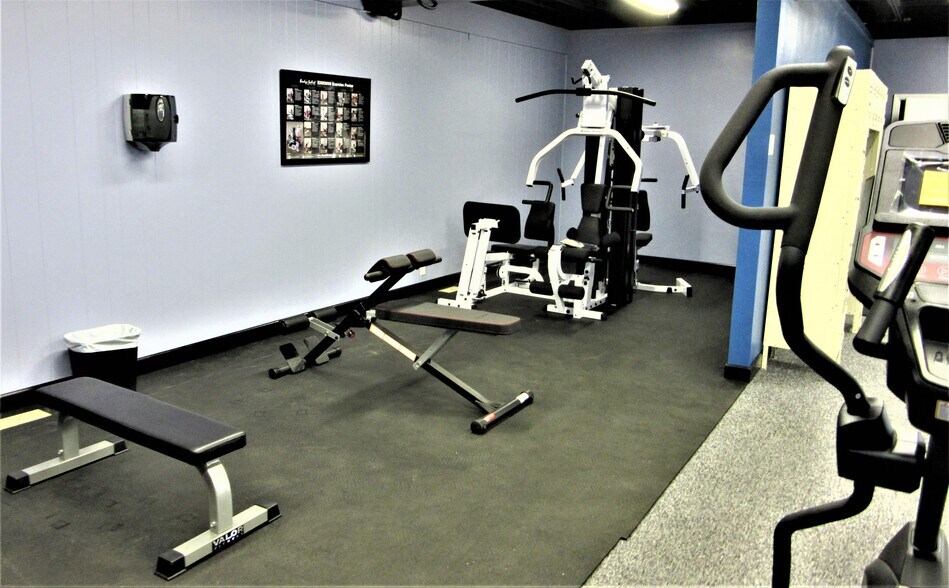 fitness center - 801 N Randolph St