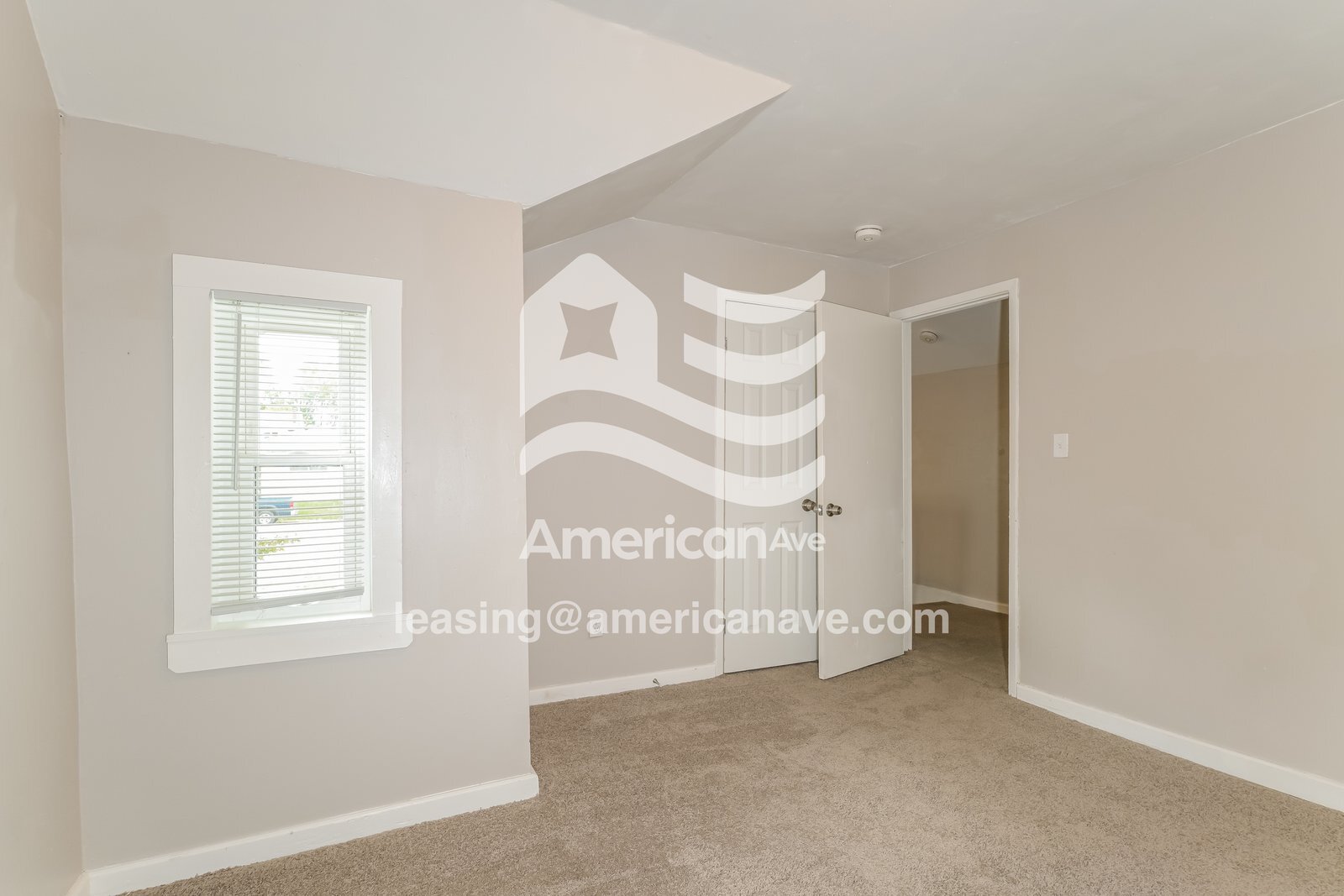 Building Photo - 814 Wachtel Ave