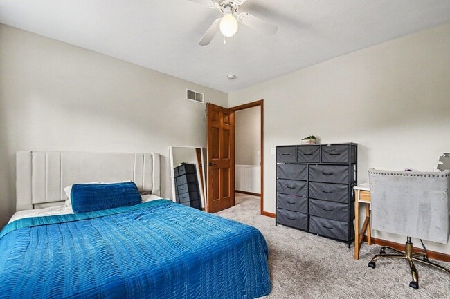 Building Photo - 51222 Crooked Oak Dr