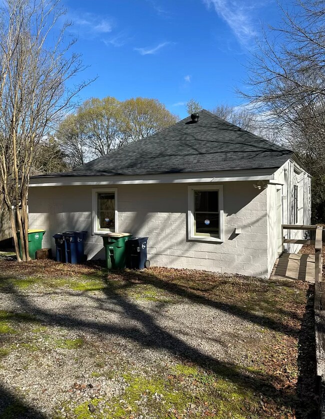 Building Photo - 151 Chattooga Ave