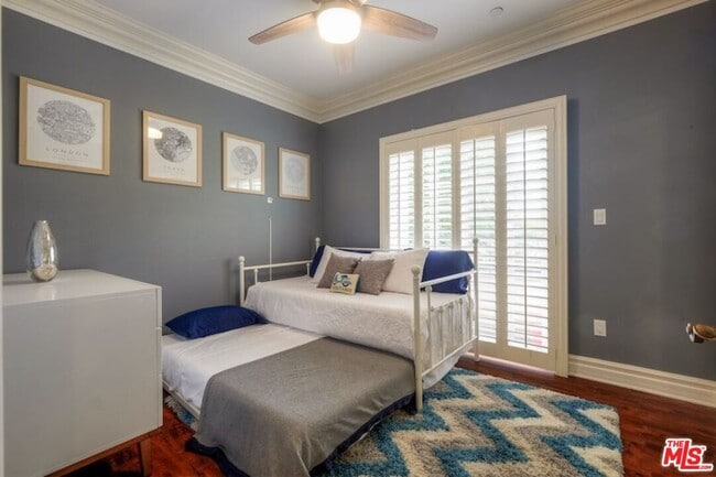 Building Photo - 11578 Iowa Ave