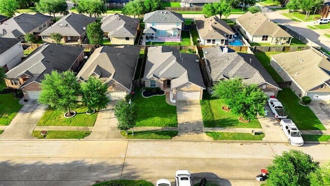 Building Photo - 16710 Jelly Park Stone Dr