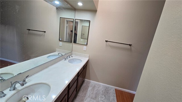 Building Photo - 1309 Cascade Ave