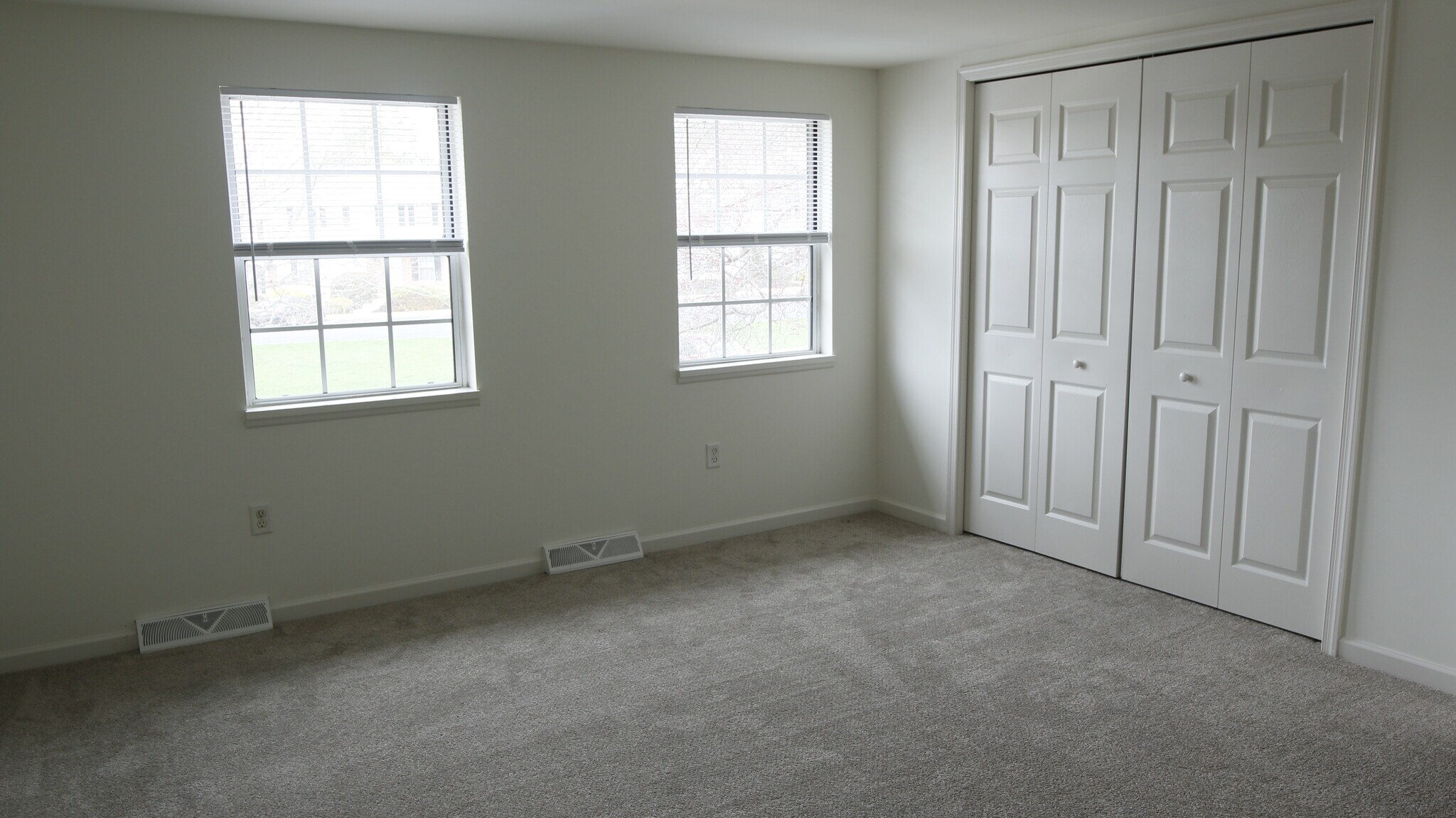 Building Photo - 11 Ramsgate Ln