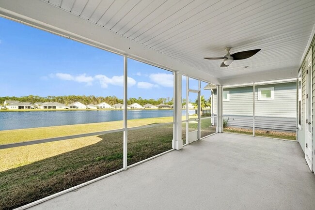 Building Photo - Breakfest Point 3 Bedroom 2 bath