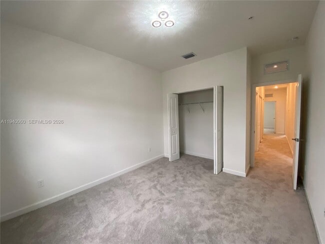 Building Photo - 211 SW 159th Ter