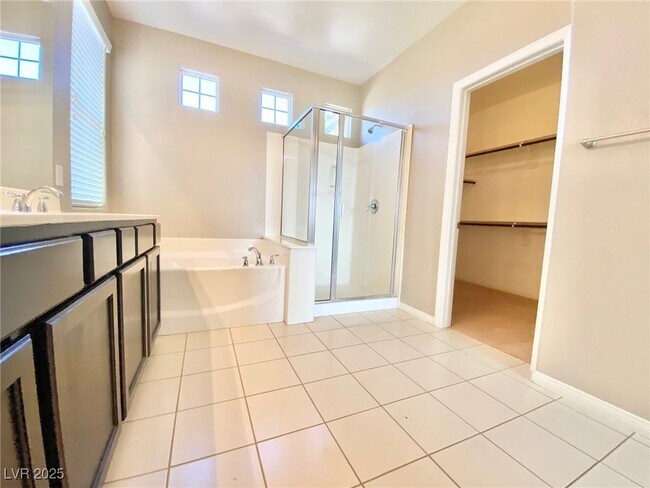 Building Photo - 81 Avenza Dr