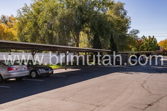 Building Photo - 3225 S 900 E