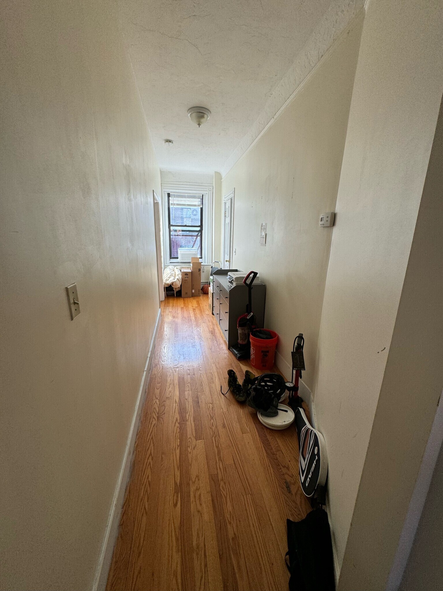 Building Photo - 591 Beacon St