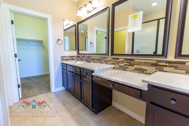 Building Photo - 4777 S Fulton Ranch Blvd