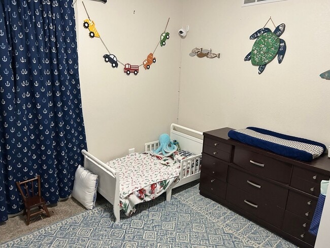 Building Photo - Rare 4BR End-Unit in Northpark with Finished Basement and 2-Car Garage