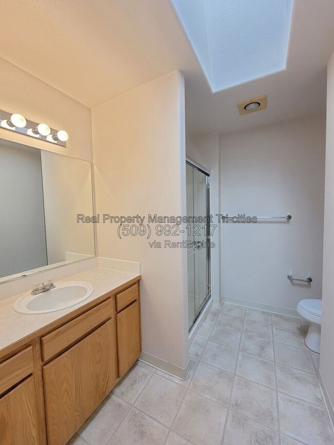 Building Photo - 7606 Quadra Dr