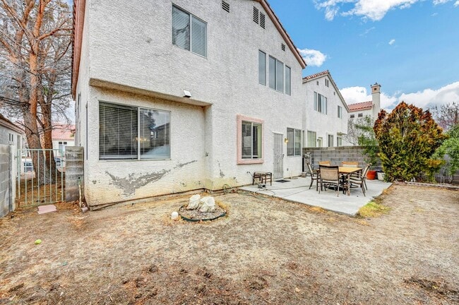 Building Photo - Beautiful Summerlin Hills Two Story 4 Bedr...