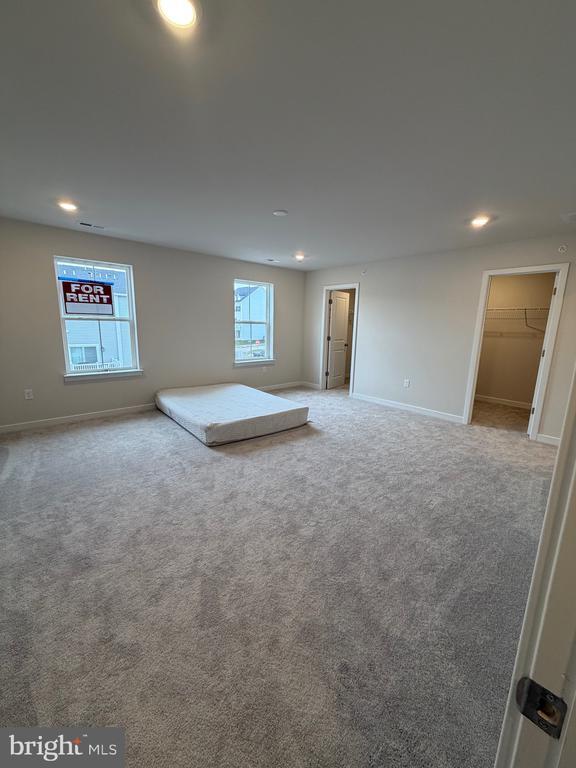 Building Photo - 616 Brass Ln